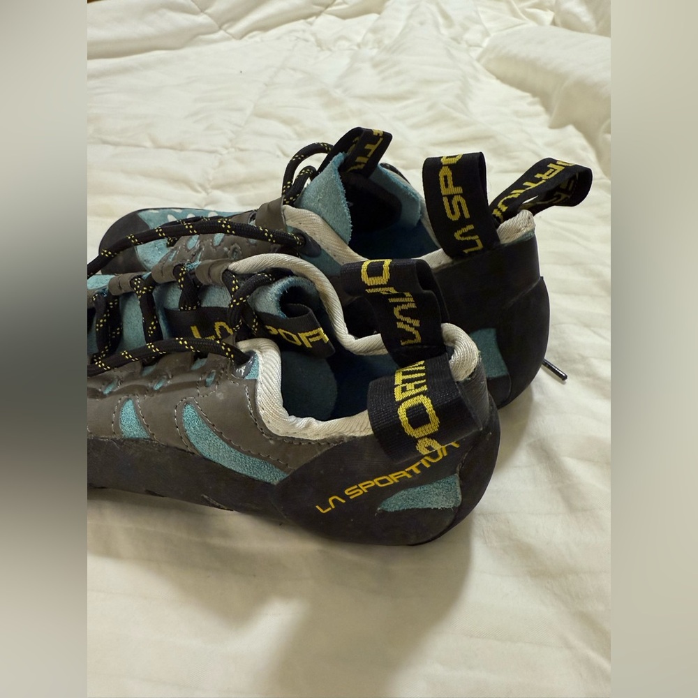 La Sportiva Rock Climbing Shoes - Picture 4 of 6